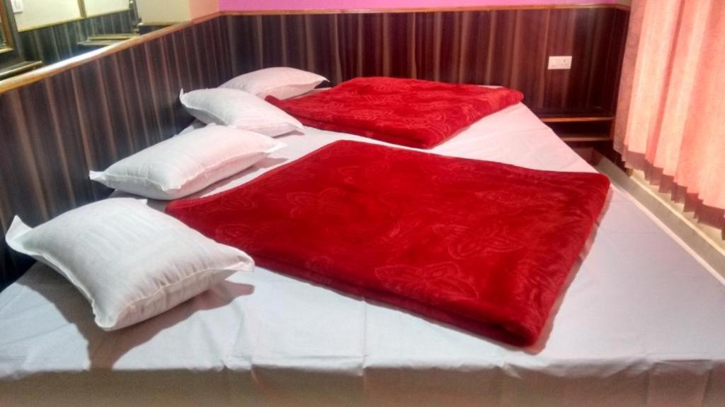 Sk Roomscottage Ooty Exterior foto