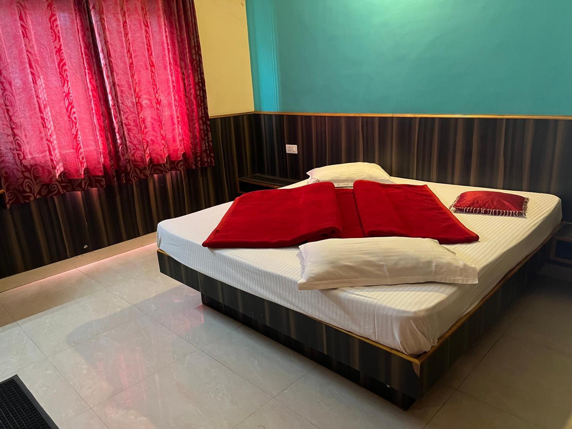 Sk Roomscottage Ooty Exterior foto